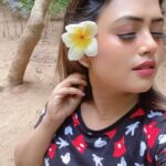 Farina Azad Instagram - Look for the bits of beauty in the every day . That is where the magic happens. Good evening
