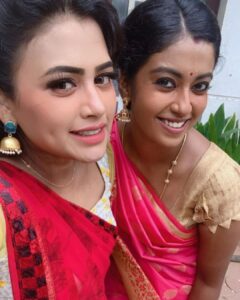 Farina Azad Instagram - @roshniharipriyan and me
