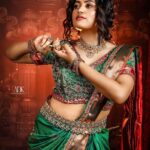 Farina Azad Instagram - Not knowing dance though, each moment is a word so just pose ! Mua @jay_makeup_artist_ Outfit @mokshe_rental_destination Jewellery @jewelhub_chennai Photography @adk_karthik