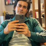 Gautam Rode Instagram – Then 🙃