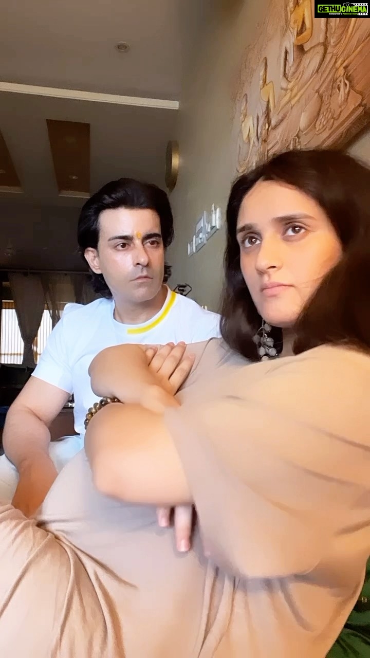 Gautam Rode Instagram - Beti aur uski Sanskari Maa 😂😂 #sanskaar #adarsh #moral #comedy #reelsinstagram