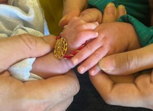 Gautam Rode Instagram - first #rakshabandhan of our babies❤️❤️