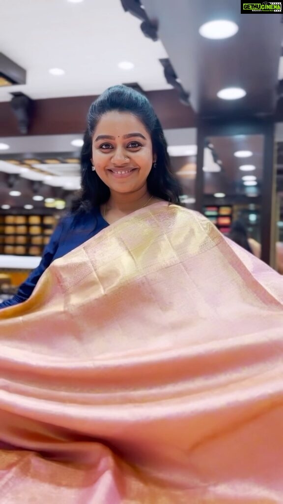 Gayathri Yuvraaj Instagram - This is a happy testimonial for Pachayappa Silks I purchased silk saree for my special occasion and am quite pleased about lot many things. For unique design collections For wholesale Kancheepuram rate in Tnagar For their hospitality and lovely gestures Various varieties and price slabs … I admire Pachayappa Silks… @pachaiyappas_silks