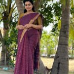 Gayathri Yuvraaj Instagram - Life is so beautiful when you see it positive 🫰🏻 Saree @meluhha_