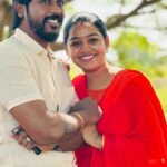 Gayathri Yuvraaj Instagram - ஓ அழகே உன்னை பார்க்க தானே அத்தனை ஊரும் வருகிறதே தென்னக்காயில் கூட தான் மூணாம் கண்ணும் முளைக்கிறதே 🦋❤️🦋