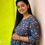 Gayathri Yuvraaj Instagram - நெஞ்சமே நெஞ்சமே கொஞ்சியே சொல்லுதே ஆ ரீ ரோ தஞ்சமே தஞ்சமே சொந்தமாய் வந்ததே ஆ ரா ரா ரீரோ !! 🫄 @preethi.shapewear.in