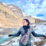 Geetika Mehandru Instagram - Live for moments you can't put into thoughts... #vacation #manali #ootd #koksar #snowday #winteroutfit #winter #friendswhotravel Koksar