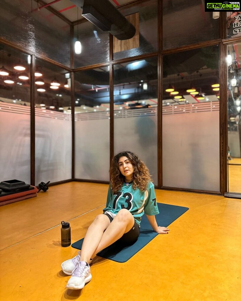 Geetika Mehandru Instagram - I'm in a good place right now. @geetikamehandru 📸- @simranagrawal00 #gymgirl #instagram #potd Mumbai - मुंबई