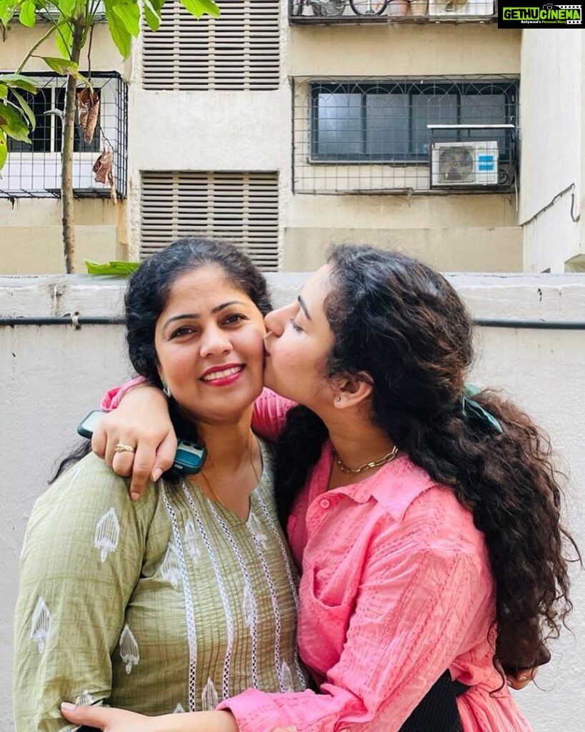 Geetika Mehandru Instagram - HAPPY MOTHERS DAY MUMMA! 🦋✨ @anjumehandru No one can fulfill your space 😌 How much we fight, how much we don't talk, you are everything to me you know. Actually, we are like friends ❤️🥰 And you know what mumma The highest compliment I could receive is that I've turned into my mother. I can only hope! I love you 😘 @anjumehandru @geetikamehandru @lakshay.24 #motherdayeveryday #geetikamehandru #happymothersday #mom #daughterlove #motherdaughter #potd #trendingreels #proudmomma Mumbai - मुंबई