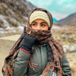Geetika Mehandru Instagram - Relax And Enjoy The View 🥂 #manali #winters #Snow #solotravel #treanding #fashionstyle #fashionmodel