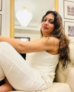 Geetu Mohandas Instagram - Happy Onam Everyone 😊❤️