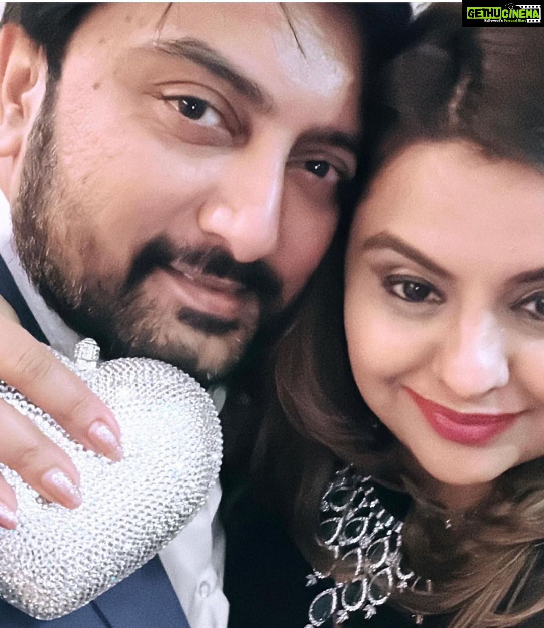 Genelia D'Souza Instagram - Happy Birthday Dearest @dhirajvilasraodeshmukh Have a lovely day and wishing you a year full of all your most favourite people, things and dreams 🙏🏼