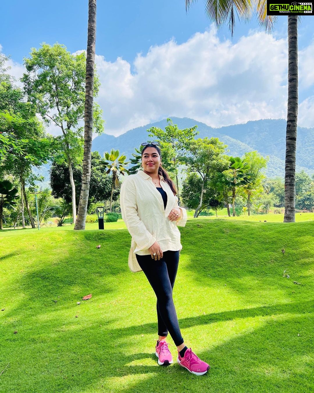Grace Antony Instagram - I hope you know the purpose of life is not to just survive, BUT TO LIVE.🪐🫧🪻 . . 📸 @abytomcyriac . . . . . . . #grace #graceantony #actress #casualstyle #nature