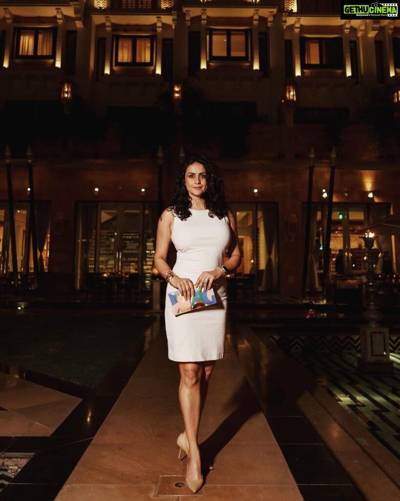 Gul Panag Instagram - Staying at @theleelapalaceudaipur feels like being transported to another realm- of grandeur, opulence, heartwarming hospitality and incredibly fine taste. A unique interpretation of Indian luxury, the Leela celebrates each hotel through its unique location, art, architecture, culture and cuisine with thoughtful services, celebratory rituals, and immersive experiences capturing the essence of India and the richness within. Art is beauty and here at The Leela, they understand the emotions that beauty and art can evoke. And the visual treat here evokes a lot. Be it a sculpture in a hallway, the carving on a staircase, the coloured marble inlays on a ceiling panel, or traditional paintings on the walls, each of these elements has been specially curated to leave you with a sense of awe-inspiring wonder. The Leela Palace Udaipur has an exquisite collection of Indian art forms, spiritually inspired installations, larger-than-life paintings, striking sculptures and much more, each harnessing different mediums and sensibilities. And it’s not just a house of pretty things- it’s a mansion of fine art. The Leela in Udaipur brings to life the ancient art and craftsmanship of Mewar. Forgotten Indian crafts like Tarkashi work, Tekhri and Bidri were placed at a place of prominence in an effort to preserve Indian tradition. I am in awe of the mirror in lay work ( Tekhri) that adorns the walls of every room, the courtyard - in fact everywhere! Our abode during the stay was the Royal Suite- stunning in every way. From the high ceiling dome adorned by an enormous chandelier to the silver artwork , and beautifully crafted furniture, the beautiful paintings - every thing is curated with a fine eye for detail. From the silver art work, the furniture, the paintings and even the rare coffee table books. Nothing I write or pictures I share can possibly do justice to the incredible visual journey that one is taken on here at the Leela Palace Udaipur - and so I can only offer a glimpse.😅 And a big THANK YOU.❤️ #theleelapalaceudaipur #palacebythelake #theleela