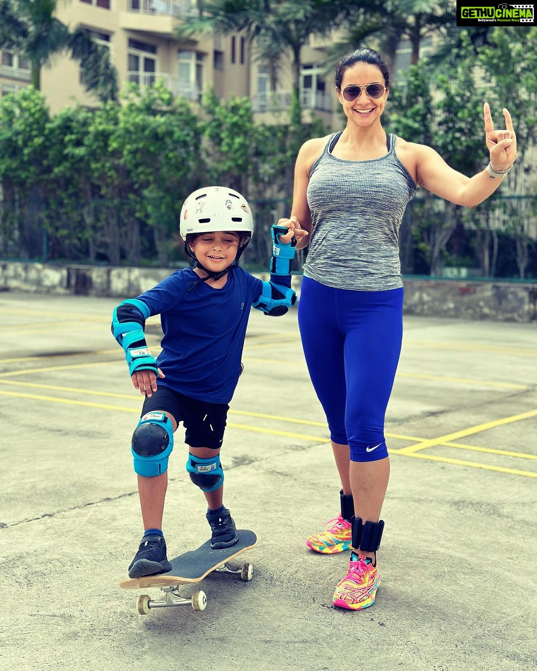 Gul Panag Instagram - “You know why Moms are in sportswear a lot ?? Because mother hood is an extreme sport . “ Via @mytherapistsays 💁🏻♀️ I seem to find myself posting pictures in workout clothes a lot. It’s because I’m beginning to subscribe to the view - that motherhood is indeed an extreme sport!! In other news Nihal has decided that he’s done with Skating. But seems to have an infinite amount of interest in skateboarding. So we started introducing him to the sport. This is his second class. And he’s not doing too badly. Also, I had a few questions on my @theflexnest anklets .And bangles ( last photo) on my stories. I do low intensity, steady state, cardio 3 to 4 times a week in addition to strength training. I find myself challenged better if I have resistance both in my hands and in my feet. Over the years I have used various kinds of ankle weights and wrist weights. Most used to be filled with sand. They were bulky as well as uncomfortable most often. These are sleek, comfortable and nonintrusive. I’ve had these for about a year and I absolutely love them. A long walk, say 45 minutes or so, with these, activate the core in addition to the legs of course. Do give it a try.😀
