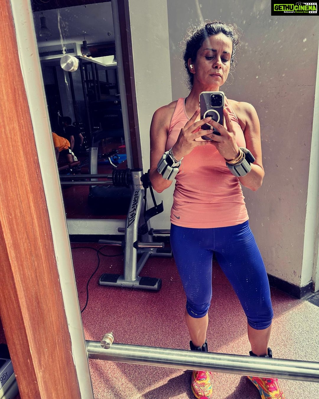 Gul Panag Instagram - “You know why Moms are in sportswear a lot ?? Because mother hood is an extreme sport . “ Via @mytherapistsays 💁🏻♀️ I seem to find myself posting pictures in workout clothes a lot. It’s because I’m beginning to subscribe to the view - that motherhood is indeed an extreme sport!! In other news Nihal has decided that he’s done with Skating. But seems to have an infinite amount of interest in skateboarding. So we started introducing him to the sport. This is his second class. And he’s not doing too badly. Also, I had a few questions on my @theflexnest anklets .And bangles ( last photo) on my stories. I do low intensity, steady state, cardio 3 to 4 times a week in addition to strength training. I find myself challenged better if I have resistance both in my hands and in my feet. Over the years I have used various kinds of ankle weights and wrist weights. Most used to be filled with sand. They were bulky as well as uncomfortable most often. These are sleek, comfortable and nonintrusive. I’ve had these for about a year and I absolutely love them. A long walk, say 45 minutes or so, with these, activate the core in addition to the legs of course. Do give it a try.😀