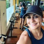 Gul Panag Instagram - Hustle and Flow. Or remain committed to your goals, but be flexible in your approach. Or make a plan ( because nothing ever happens without a plan) and go with the flow. Improvise. Or OODA. Observe. Orient. Decide . And Act. It’s all the same. And it works for pretty much everything. Life . Parenting . Fitness. Work. Entrepreneurship. Travel. Speaking of fitness, consistency and flexibility - always hold me in good stead. With training. With food. And progress not perfection. Last few weeks I’ve been very consistent. Despite a flight a week, on average. And I have patted my self on the back. Now, I’m on the road ( well not literally - lots of travel featuring trains , planes and automobiles), for nearly two weeks , and I’m terrified of losing my progress. 😅 Let’s see! How will I remain consistent? Will I let one bad day, one bad meal throw me off? Or will I get back in the saddle ? Varca, Goa