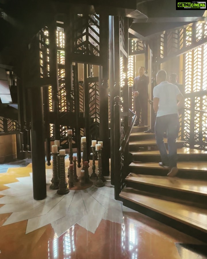 Gul Panag Instagram - Staying at @theleelapalaceudaipur feels like being transported to another realm- of grandeur, opulence, heartwarming hospitality and incredibly fine taste. A unique interpretation of Indian luxury, the Leela celebrates each hotel through its unique location, art, architecture, culture and cuisine with thoughtful services, celebratory rituals, and immersive experiences capturing the essence of India and the richness within. Art is beauty and here at The Leela, they understand the emotions that beauty and art can evoke. And the visual treat here evokes a lot. Be it a sculpture in a hallway, the carving on a staircase, the coloured marble inlays on a ceiling panel, or traditional paintings on the walls, each of these elements has been specially curated to leave you with a sense of awe-inspiring wonder. The Leela Palace Udaipur has an exquisite collection of Indian art forms, spiritually inspired installations, larger-than-life paintings, striking sculptures and much more, each harnessing different mediums and sensibilities. And it’s not just a house of pretty things- it’s a mansion of fine art. The Leela in Udaipur brings to life the ancient art and craftsmanship of Mewar. Forgotten Indian crafts like Tarkashi work, Tekhri and Bidri were placed at a place of prominence in an effort to preserve Indian tradition. I am in awe of the mirror in lay work ( Tekhri) that adorns the walls of every room, the courtyard - in fact everywhere! Our abode during the stay was the Royal Suite- stunning in every way. From the high ceiling dome adorned by an enormous chandelier to the silver artwork , and beautifully crafted furniture, the beautiful paintings - every thing is curated with a fine eye for detail. From the silver art work, the furniture, the paintings and even the rare coffee table books. Nothing I write or pictures I share can possibly do justice to the incredible visual journey that one is taken on here at the Leela Palace Udaipur - and so I can only offer a glimpse.😅 And a big THANK YOU.❤️ #theleelapalaceudaipur #palacebythelake #theleela
