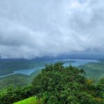Hamsa Nandini Instagram - Mesmerized by the lush green western ghats of Maharashtra. Just a reminder it's never about the destination. For me, it's always been about the journey. To experience life to the fullest, every once in a while you have to go off the beaten track. It feels good to be lost in the right direction.💚 . #roadtripping #swanstories #4by4
