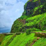Hamsa Nandini Instagram - Mesmerized by the lush green western ghats of Maharashtra. Just a reminder it's never about the destination. For me, it's always been about the journey. To experience life to the fullest, every once in a while you have to go off the beaten track. It feels good to be lost in the right direction.💚 . #roadtripping #swanstories #4by4