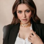 Hansika Motwani Instagram – ♣️
•
•
#promotions #partner
•
•

•

Styling : @openhousestudio.in
Outfit : @qua.clothing
Jewellery : @shopeurumme
Style Team : @mehavenkatesh @prarthanasrinivasaraja @saigopalchikkala_cine_costumer 
HMU : @sankpalsavita @rupeshryadav 
Photo : @aaronobed_art