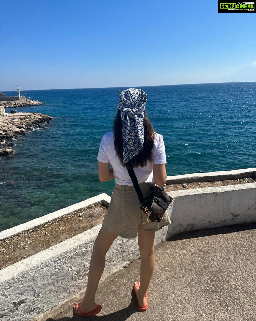 Hansika Motwani Instagram - Not so Monday bluesssssss 🩵 Antalya, Turkey