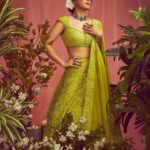 Hansika Motwani Instagram - @azafashions Designer @mishruofficial Necklace: House of Shikha @houseofshikha Rings: Mozaati @mozaati and Joolry @karishma.joolry Editor: Devangi Nishar @devanginishar Photographer: Kunal Gupta @kunalgupta91 Interview: Sreemita Bhattacharya @sreemita_bhattacharya Creative Direction: Arthi Medithi @amedithi Styled by Sukriti Grover @sukritigrover Styling assistants: Vani Gupta @vanigupta.23 and Simran Kumar @simrankumar19 Styling intern: Mahek Gada @mahek_gada Makeup by Urmi Kaur @makeupbyurmikaur Hairstyling by Tina Mukharjee @tinamukharjee PR Consultant Think Talkies @think_talkies