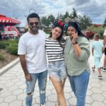 Hansika Motwani Instagram - Disneyland photo dump 🥰😍🥰🇫🇷 Disneyland Paris