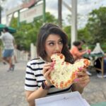 Hansika Motwani Instagram - I'd hate to keep Mickey waiting, so I must go eat now 😬 Disneyland Paris