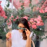 Hansika Motwani Instagram - The only pain in my life I want is champagne 🥂 😂😂😂 La Vallée Village, Paris