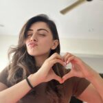 Hansika Motwani Instagram - No more #Monday #morning blues 🫶🏻