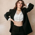 Hansika Motwani Instagram – ♣️
•
•
#promotions #partner
•
•

•

Styling : @openhousestudio.in
Outfit : @qua.clothing
Jewellery : @shopeurumme
Style Team : @mehavenkatesh @prarthanasrinivasaraja @saigopalchikkala_cine_costumer 
HMU : @sankpalsavita @rupeshryadav 
Photo : @aaronobed_art