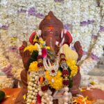 Hansika Motwani Instagram - happy Ganesh Chaturthi 🙏🏻🌺
