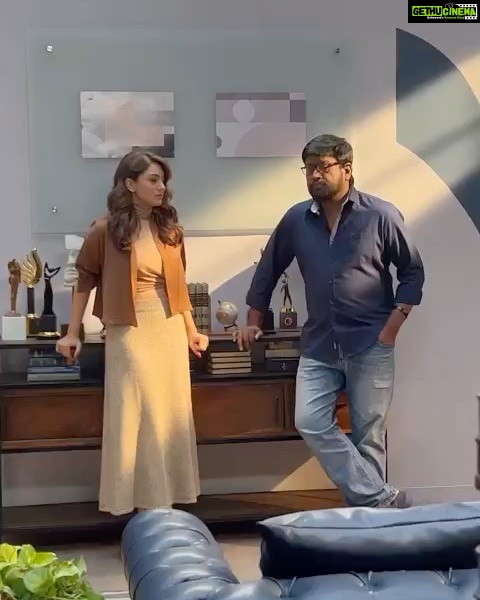 Hansika Motwani Instagram - Bts of #MY3 🤖🦿 #grateful 🧿 @disneyplushotstar