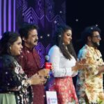 Haricharan Instagram - Our Super C😎😎L Judges...!!!❤️‍🔥🔥 Saregamapa Lil Champs | Senior Vs Junior Round | Saturday And Sunday at 7pm. #SaregamapaLilChamps3 #SaregamapaLilChamps #Abhirami #Saindhavi #SriNivas #Haricharan #Archana #LiveReel #ZeeTamil