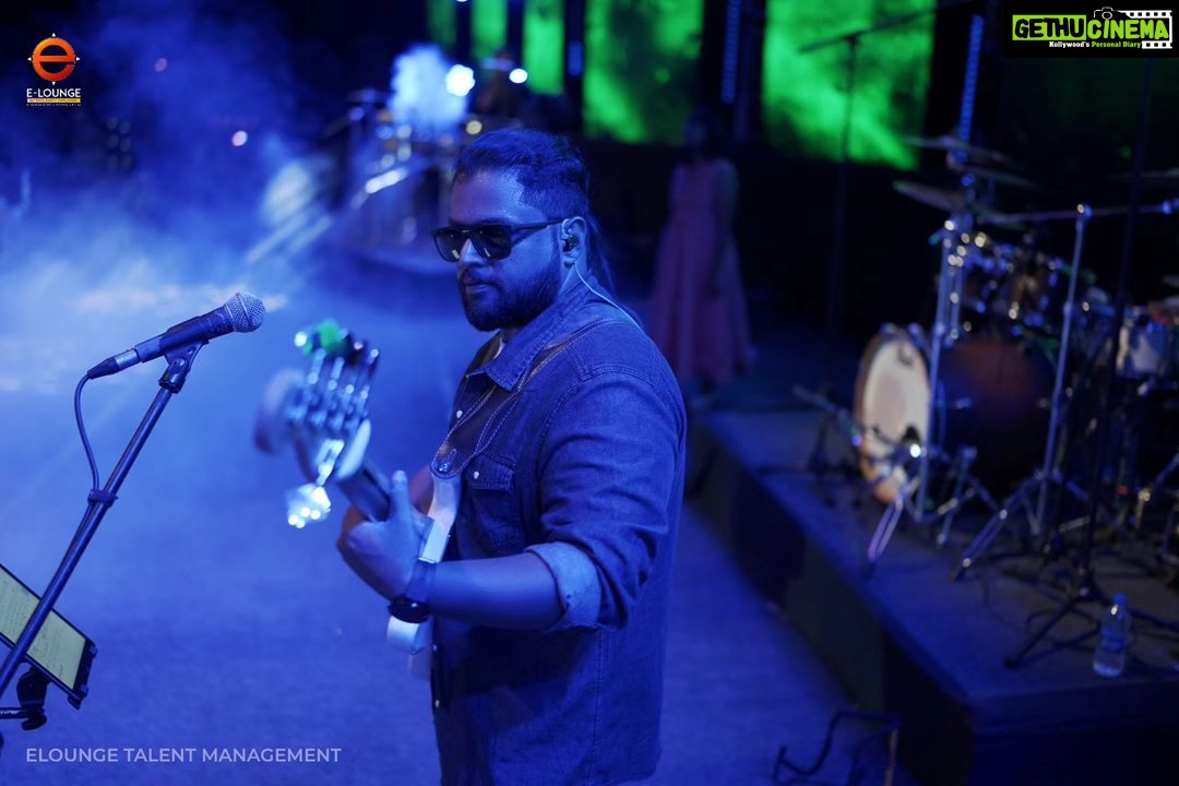 Haricharan Instagram - The energy was immense The music was loud The stage was on fire You guys sang along Thank you Trivandrum ♥️ you made the experience so awesome 💥🔥 Venue: Nishagandhi Auditorium , Trivandrum Artists: @haricharanmusic @bennetandtheband P.C : @prijun_wacko #haricharansinger #bennet #band #liveshow #music #lights #camera #action Nishagandhi Auditorium, Kanakakunnu Palace