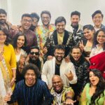 Haricharan Instagram - Thank you Malaysia ! ❤️❤️💥 @jharrisjayaraj @malikstreams @distinctcommunications @ Axiata Arena