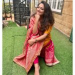 Hariprriya Instagram – 💛💖

Beautifully designed & styled by-@nineonine_designstudio 

#hariprriya 
#hariprriyasimha 
#simhapriya
#traditional 
#weekendvibes