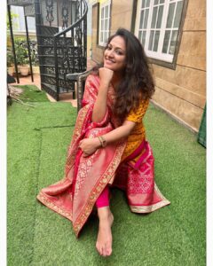 Hariprriya Instagram - 💛💖

Beautifully designed & styled by-@nineonine_designstudio 

#hariprriya 
#hariprriyasimha 
#simhapriya
#traditional 
#weekendvibes