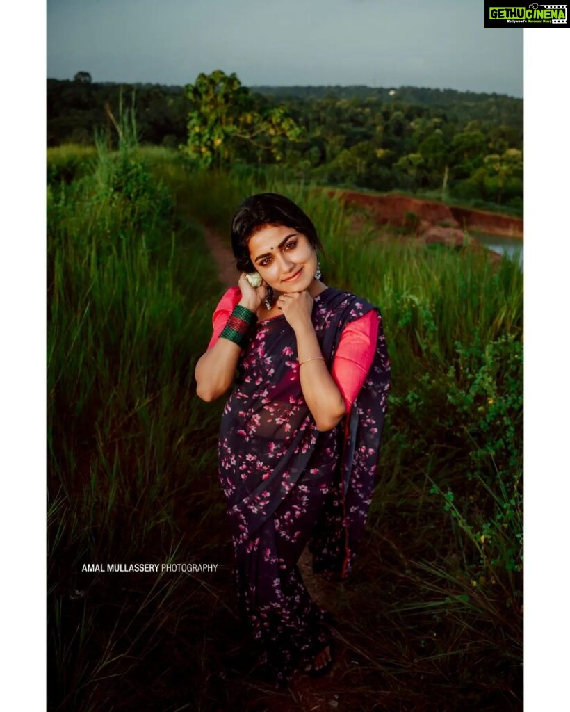 Haritha G Nair Instagram - 🦋🦋🦋 . . . 📸 : @amalmullasserryphotography 👗 Saree : @arrco_iriisbyallenna Ear Ring : @jhanvi__collections Edits :@manu_3782