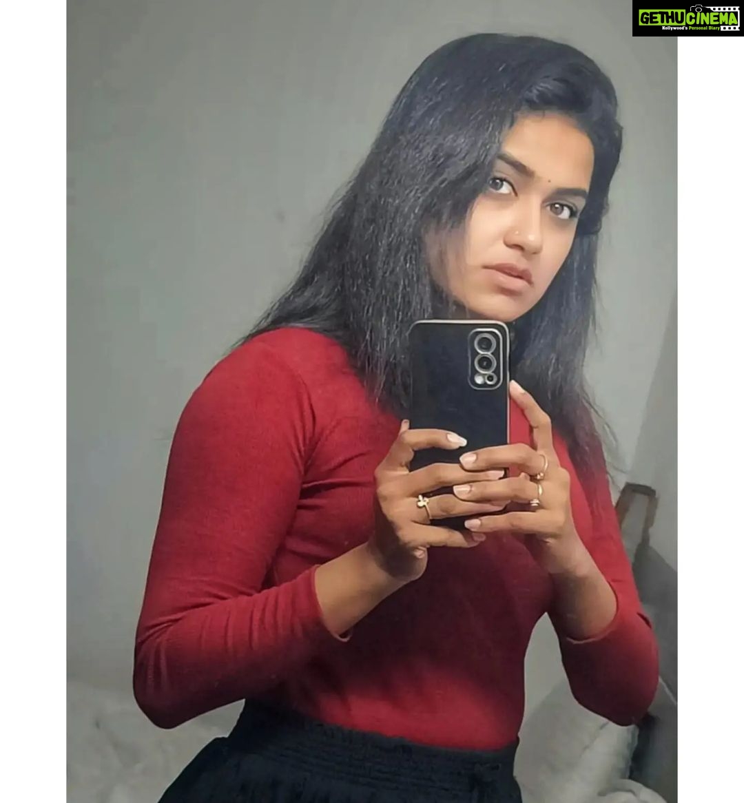 Haritha G Nair Instagram - I need some time to reflect... I dfntly will🦋