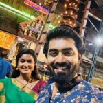 Haritha G Nair Instagram - ഏറെ വേദനിക്കുമ്പോൾ സന്തോഷിക്കുമ്പോൾ ഓടി ചെല്ലുന്നൊരിടമുണ്ട് എനിക്ക്... ശ്യാമ എന്ന character തിരഞ്ഞെടുക്കുമ്പോൾ, ഇന്നത്തെ സമൂഹത്തിൽ അംഗീകരിക്കപ്പെടുന്ന പോലെ ഒരു കഥയോ കഥാപാത്രമാണോ എന്നോ എന്ന സംശയം കൊണ്ട് ഞങ്ങൾ ഏറ്റവുമധികം വിളിച്ചതും ആ പേര് തന്നെ.... വളരെ യാദൃശ്ചികമായി എങ്കിലും character ന്റെ പിറന്നാൾ ആഘോഷിക്കാൻ കഥയുടെ ഗതിയെ ഏറ്റവും അധികം സ്വാധീനിക്കുന്ന ആ തിരുമുറ്റത്ത് എത്തി... ശ്യാമക്ക് വേണ്ടിയുള്ള സ്പെഷ്യൽ make up ചെയ്യുമ്പോൾ ഈ character ആ തിരുമുറ്റത്ത് എത്തിയാൽ എന്തായിരിക്കും എന്ന് ഞങ്ങൾ എല്ലാവരും ചിന്തിച്ചിരുന്നു... അതാണ് യഥാർഥ്യമായത്... ഏത് characternu വേണ്ടിയാണോ അത് ചിന്തിച്ചത് അതേ character lookil തന്നെ തിരുസന്നിധിയിൽ കയറാനും ആ characternte ആഗ്രഹം സാധിച്ചു കൊടുക്കാനും ഉള്ള ഭാഗ്യം പോലെ... 🙏🏻 and thanks to my team❤ ക്ഷേത്രചാരങ്ങളെയും ക്ഷേത്ര മര്യാദകളെയും അംഗീകരിച്ചും,ഭക്ഷണം പോലും കഴിക്കാതെ ഒരു പകൽ മുഴുവൻ അവിടെ കഷ്ടപ്പെട്ട് എല്ലാ scenes um കൃത്യമായി എടുക്കാനും കട്ടക്ക് കൂടെ നിന്ന കൂട്ടം. ❤ Director @mohan.kupleri , DOP @av_arun_ravan and Producer @p.remadevi.gtv and my Mach @tanujmenon_offl ✌🏻 EPISODE TODAY AT 8:30PM ON ZEE KERALAM @zeekeralam