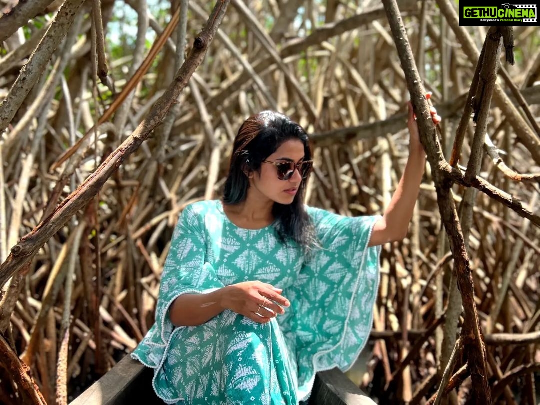 Haritha G Nair Instagram - In the sky 🌫️ In the Sea🌊 . . . 📸 : @rency_philip ( chetta... Ur frames 💯🤗😃)