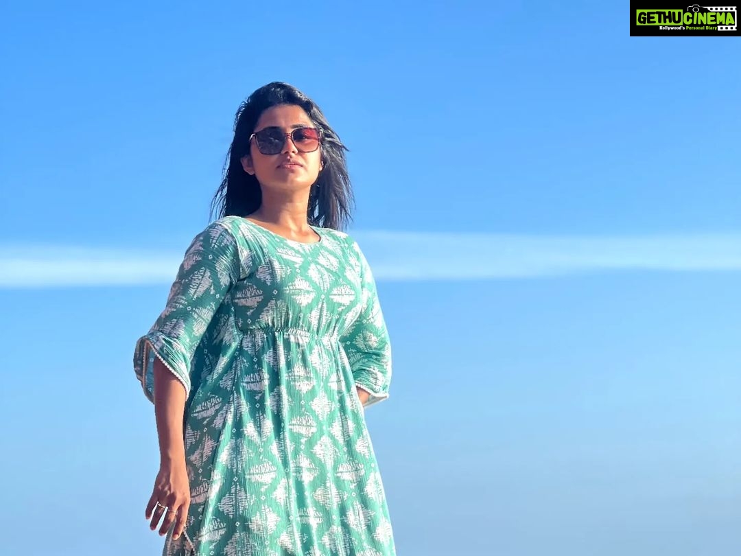 Haritha G Nair Instagram - In the sky 🌫️ In the Sea🌊 . . . 📸 : @rency_philip ( chetta... Ur frames 💯🤗😃)