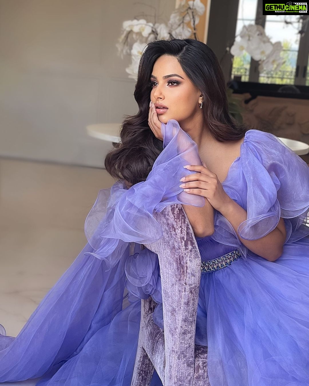 Harnaaz Kaur Sandhu Instagram - Let the beauty of what you love be what you do❤️