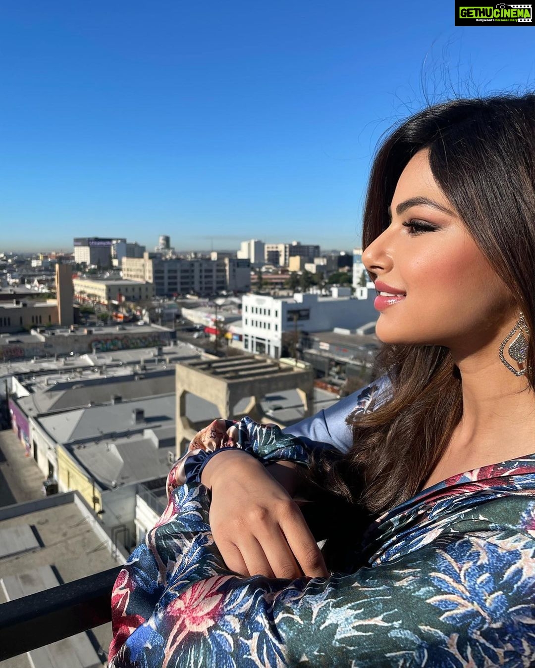 Harnaaz Kaur Sandhu Instagram - Living the dream❤️ Los Angeles, California
