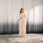 Harnaaz Kaur Sandhu Instagram - 🤍 Outfit @sawangandhiofficial Stylist @bharatg18 Accessories @curiocottagejewelry HMUA @sabakhanmakeup @hairby_shivanik Edited by Harnoor Sandhu Photography by @sjframes