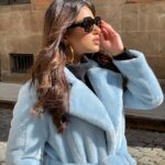 Harnaaz Kaur Sandhu Instagram - Hey, you? Yes you! I see you over there…