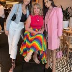 Harnaaz Kaur Sandhu Instagram - A beautiful day with these beautiful queens ✨ welcome back the forever queen @andreamezamx ❤️ @missuniverse Dress @ramybrook Bag @houseofwant Earrings @bonheur_jewelry Manhattan, New York