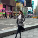 Harnaaz Kaur Sandhu Instagram - Living the life in NYC ✨🌇 @timessquarenyc @missuniverse @missdivaorg Styled by @meemmap Look @ramybrook Shoes @stevemadden Times Square New York, USA